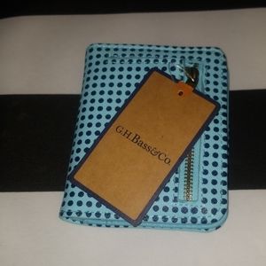 Small Wallet- G.H. Bass (New)